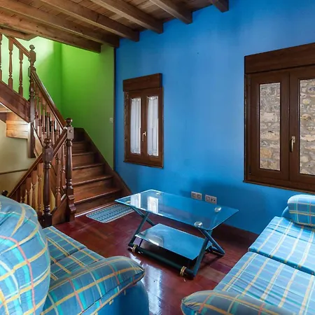 Casa Vacacional Vallina * Mediavilla