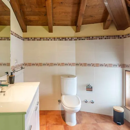 Holiday home Casa Vacacional Vallina